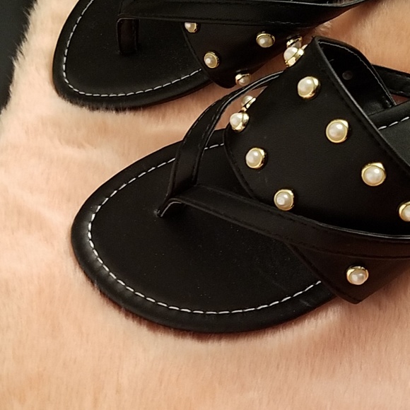Gold Toe Black Flat Sandals - Picture 2 of 2